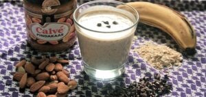 almond smoothie