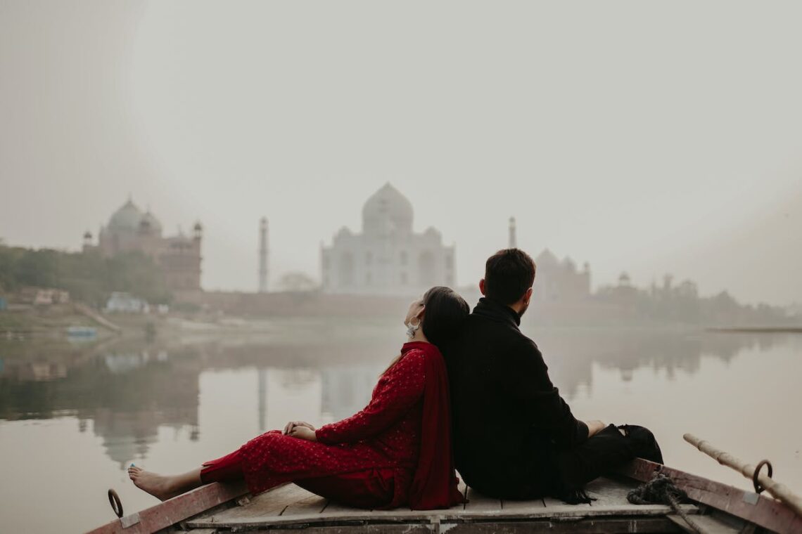 Northern India Romantic Escapes South India Romantic Spots East India Romantic Retreats West India Romantic Places Island Getaways for Couples Historical and Cultural Romance Adventure Getaways for Couples Romantic Accommodations Romantic Dining Planning a Romantic Getaway