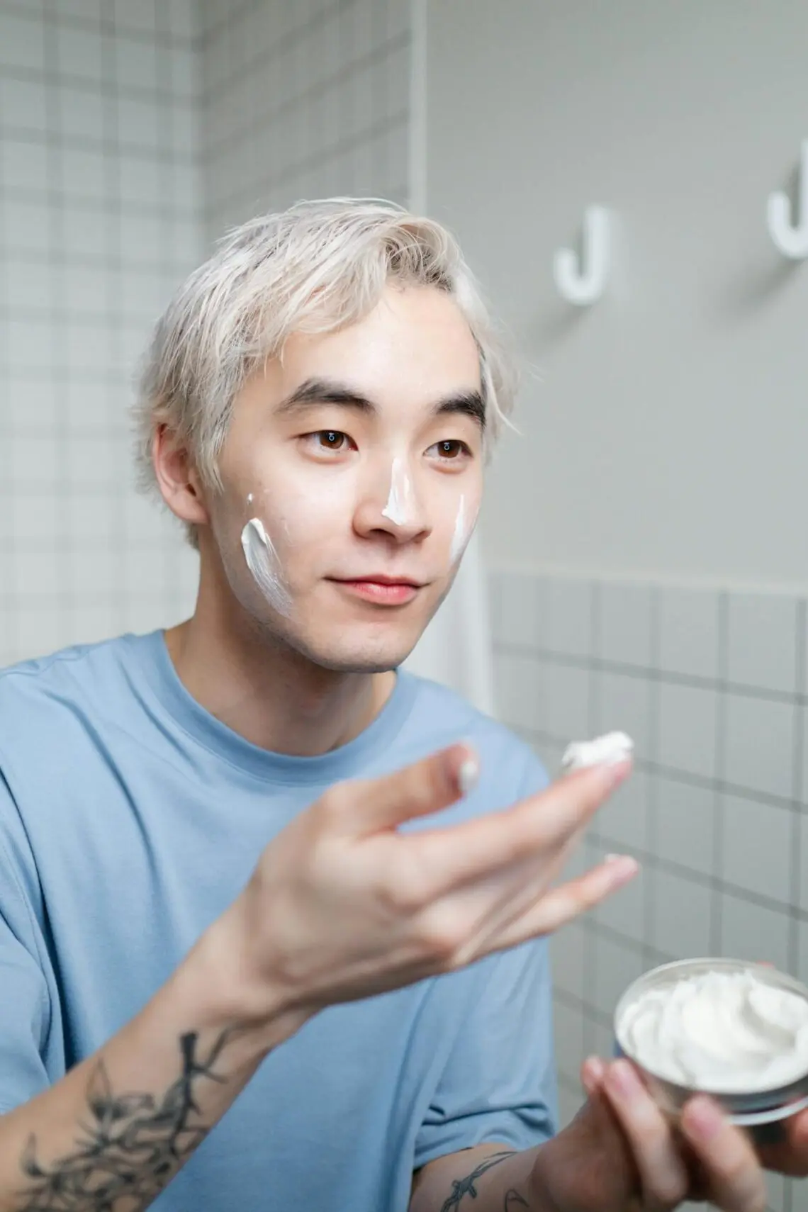 Men’s skincare routine, grooming tips for men, skincare for men